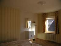 photo136_small.jpg